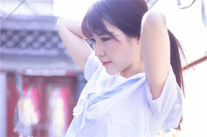 爱上海：Hanging houses on trees？ The unique treehouse hotel in Shanghai is waiting for you to experience!